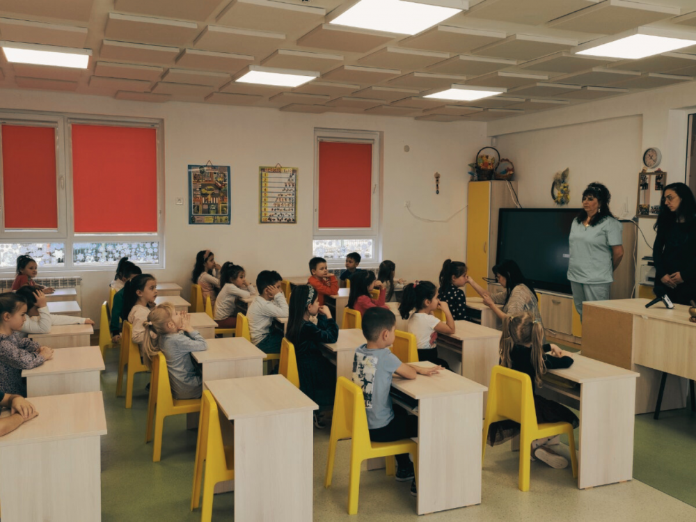 Akustische Behandlung im Kokiche Kindergarten Botevgrad