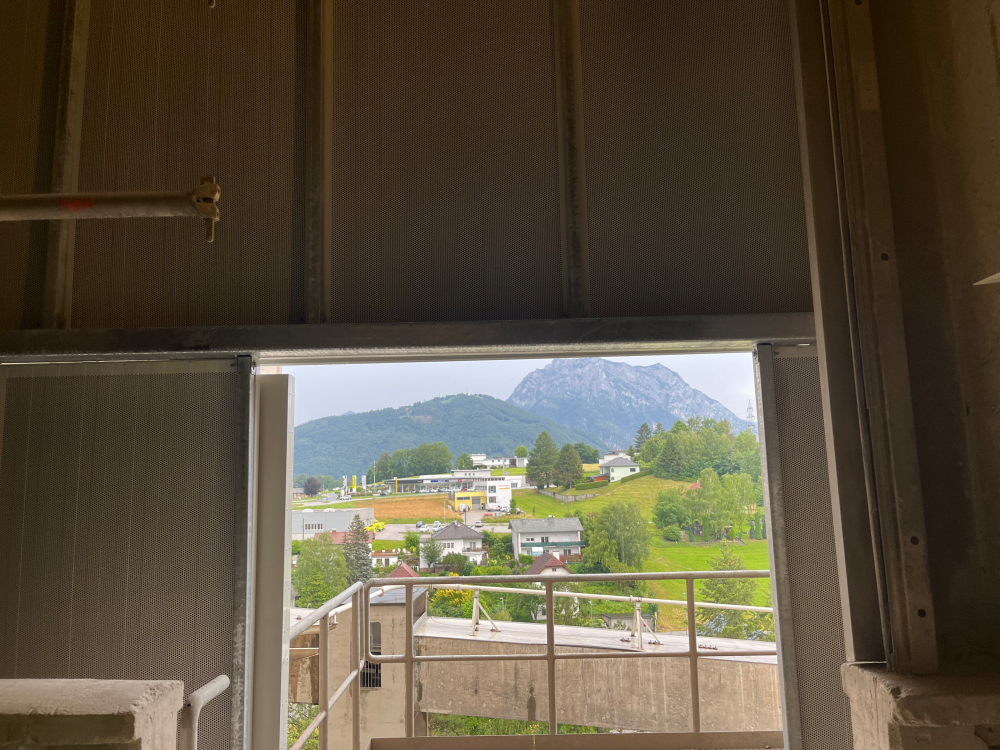 Schalldämmung einer Zementfabrik in Österreich