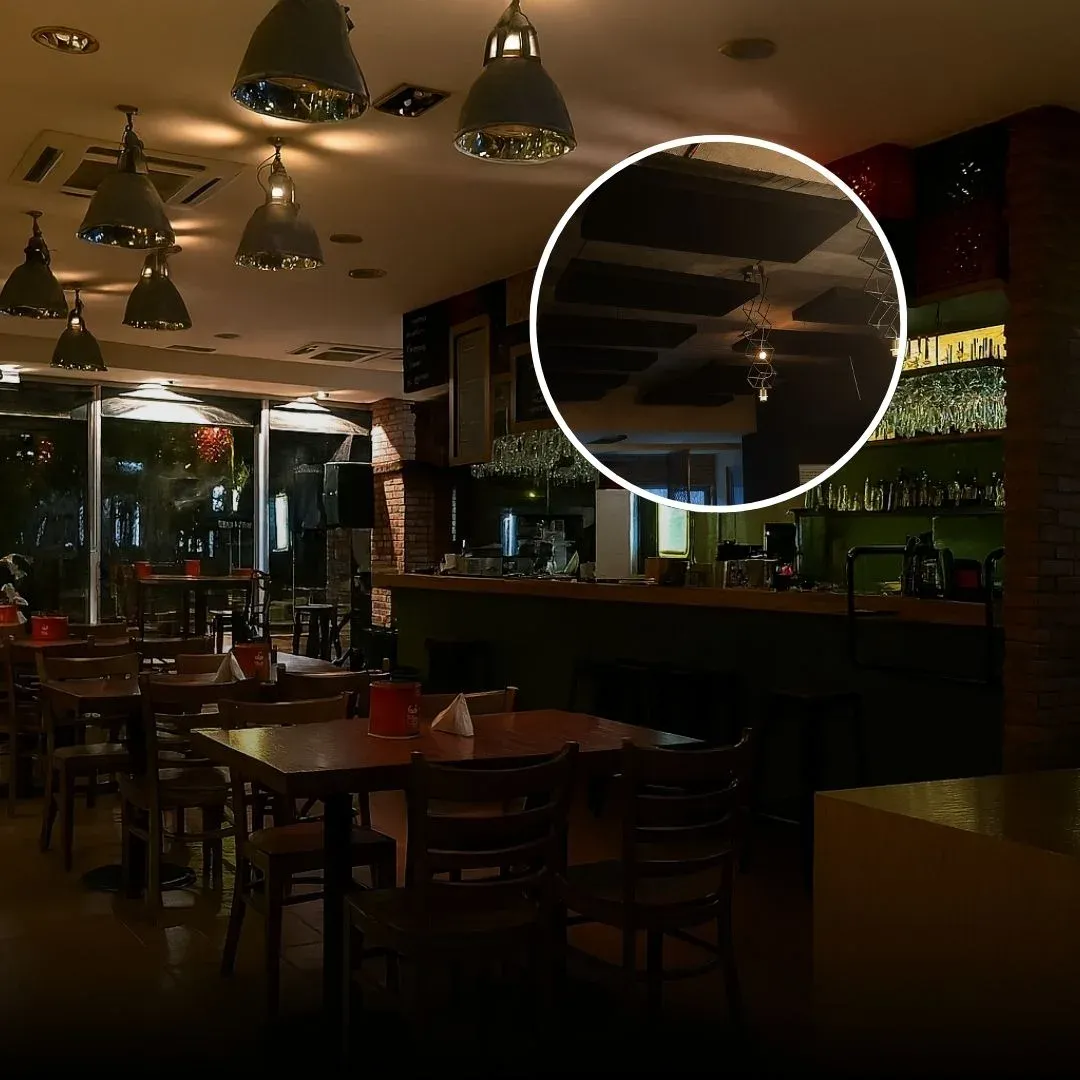 Bar Barbakan - Reduktion der Nachhallzeiten
