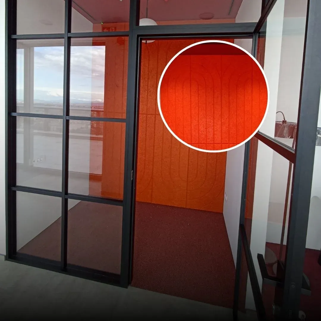 Maßgefertigte Akustikplatten für das Sofia-Büro von Hitachi Solutions