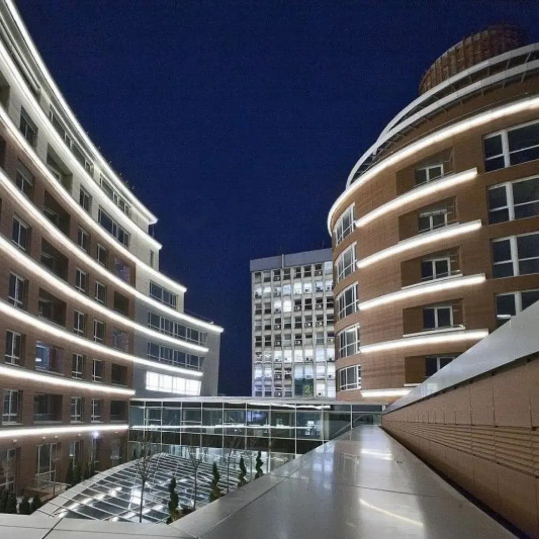 Schalldämmung des Restaurants "San Stefano Plaza" 