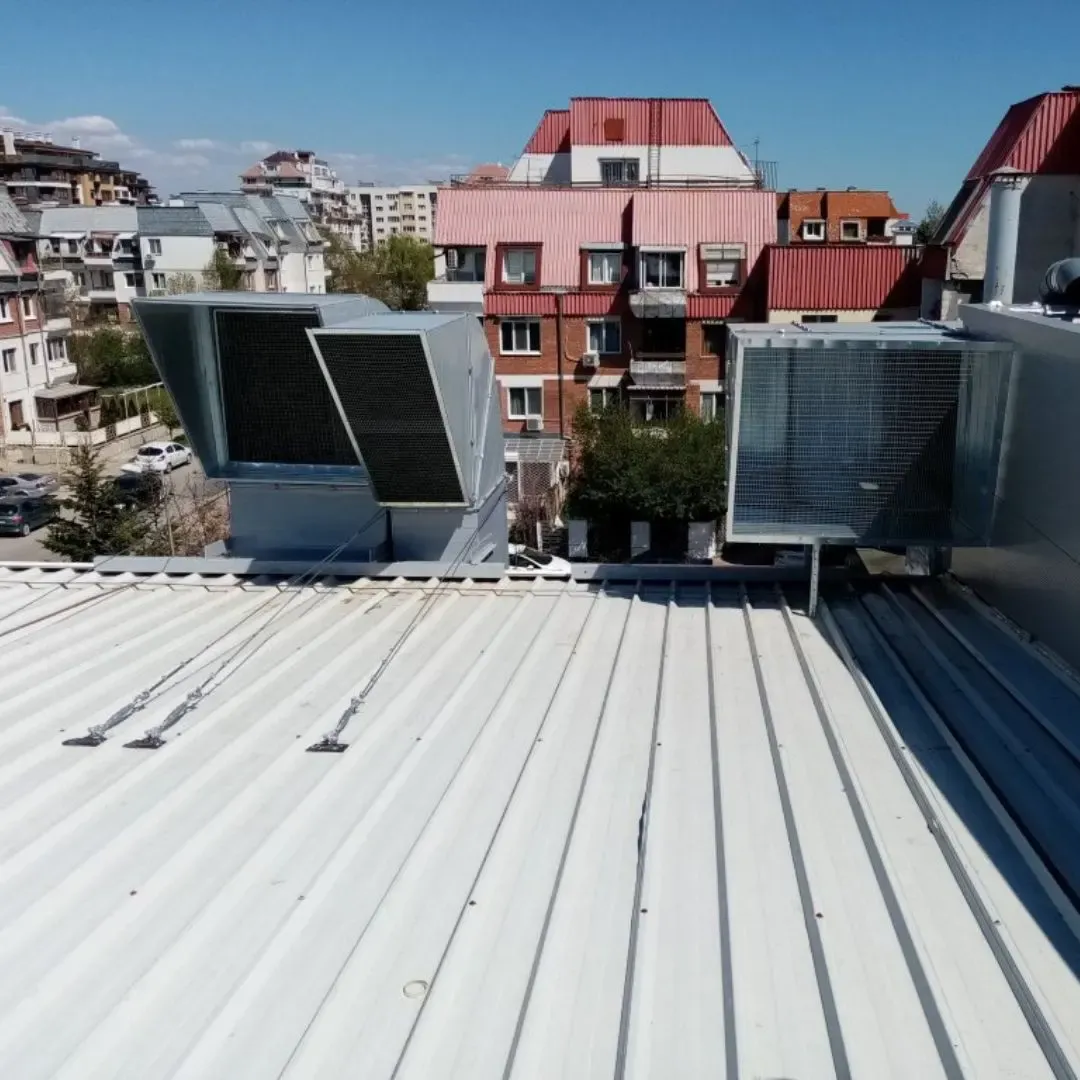 Schallschutz eines Generators bei Telenor