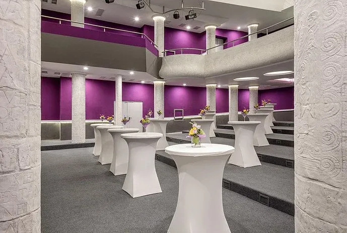 Lärmreduzierung in einer gemischt genutzten Kulturhalle